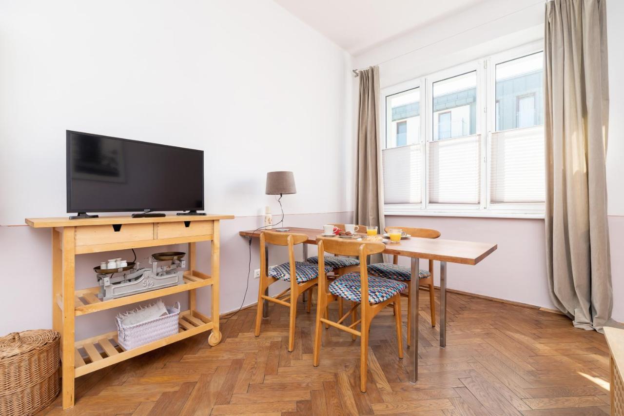 Retro Skawinska Cracow By Renters Apartment Krakau